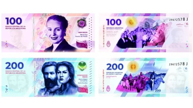 billetes argentinos con calendario y monedas