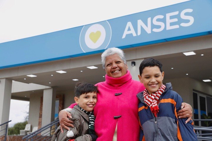 Cuándo son los días de pago de ANSES para cada beneficio 21 calendario pagos anses ilustracion ahorro familiar