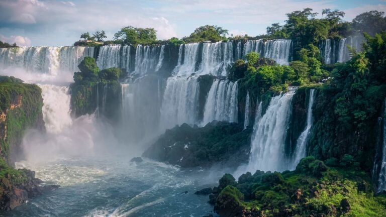 cataratas del iguazu vista panoramica naturaleza