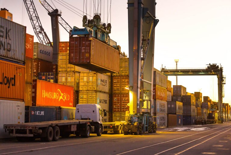 Cuáles Son Las Mejores Opciones Para Envíos Al Exterior Desde Argentina 11 contenedor de carga en puerto argentino