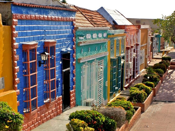 Dónde está Casa Lucía en Buenos Aires y qué ofrece