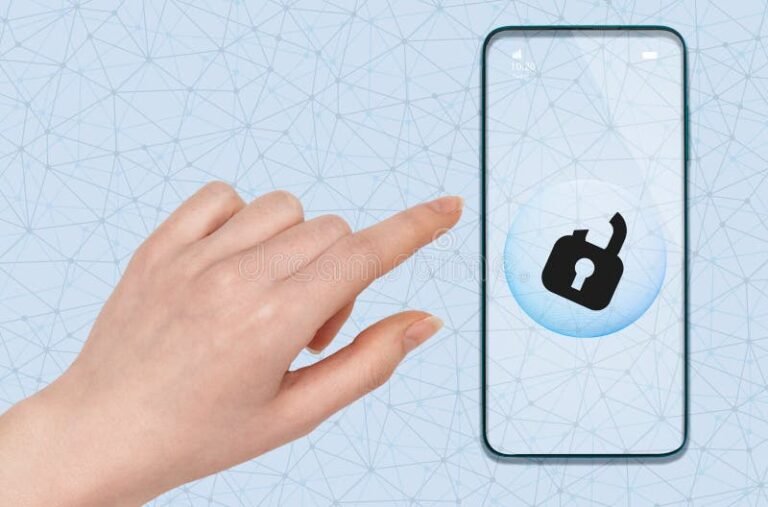 Se Pueden Desbloquear los iPhone y Cómo Hacerlo Seguro 28 manos desbloqueando un iphone moderno