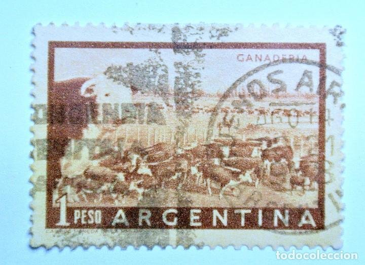 paquete con sello postal argentino