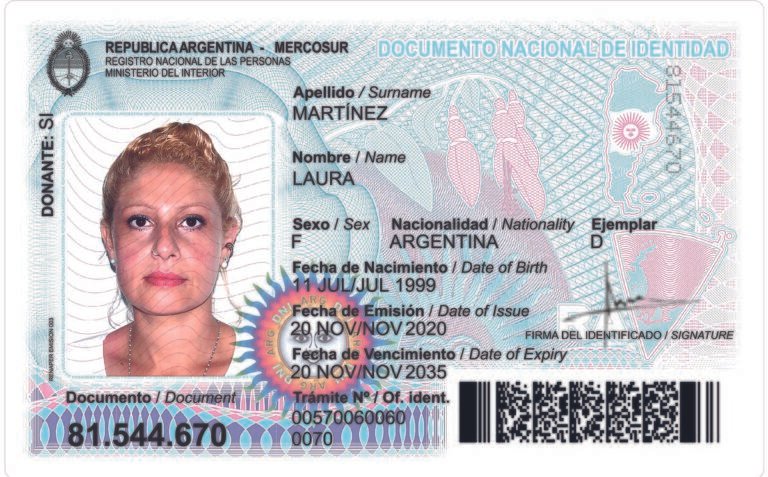 Cuáles Son Los Requisitos Para Obtener El DNI Argentino Si Sos Extranjero 11 persona extranjera con pasaporte y documentos argentinos