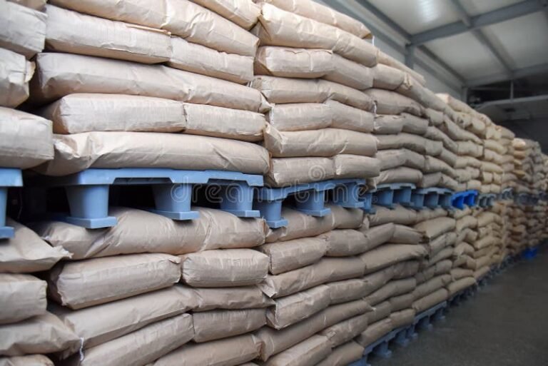 sacosa de leche en polvo apiladas al por mayor